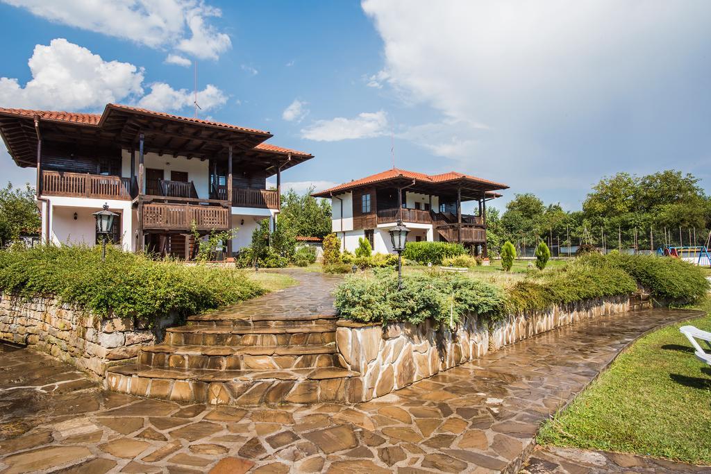 Elenski Riton Complex Sredni Kolibi Exterior photo